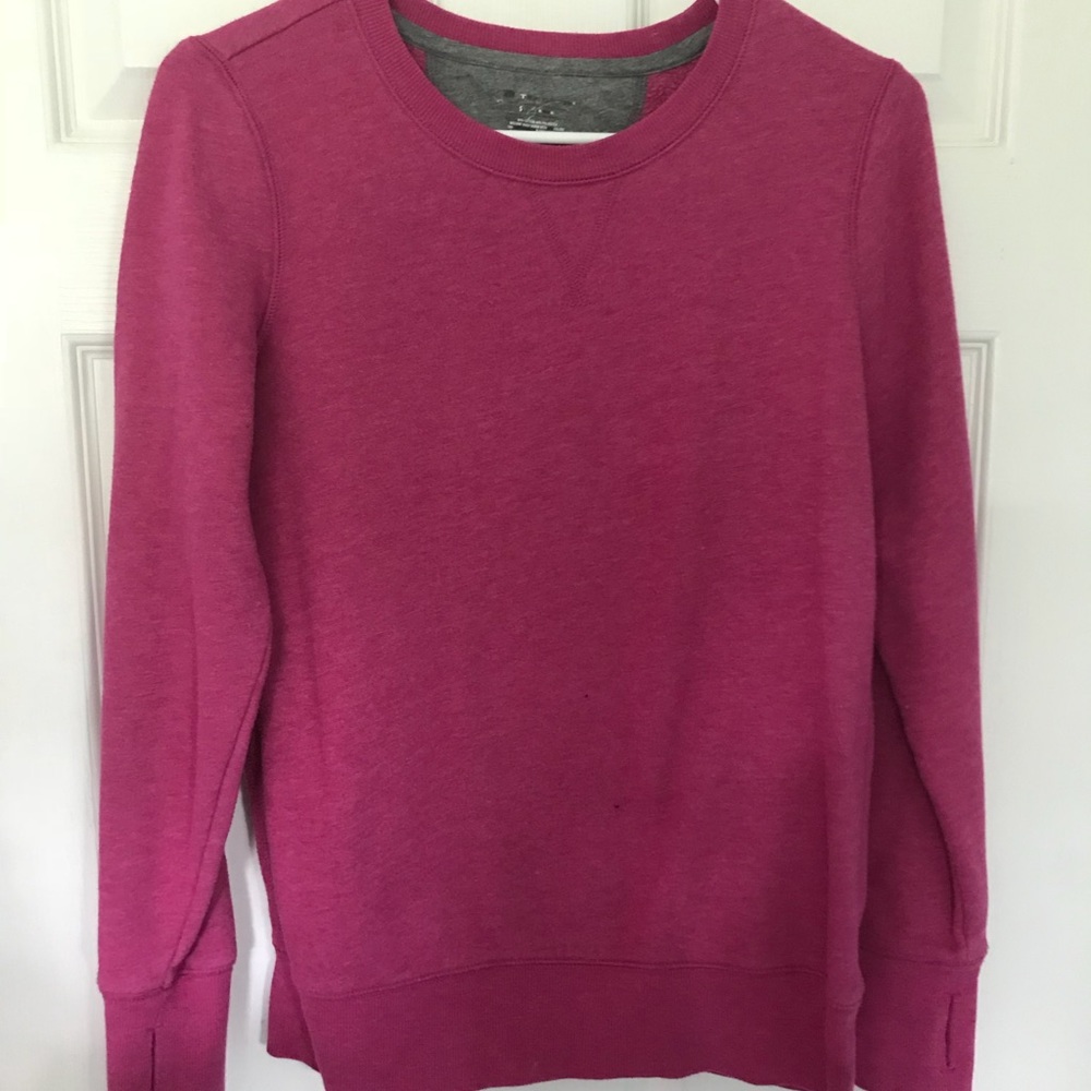 Athletic crew neck